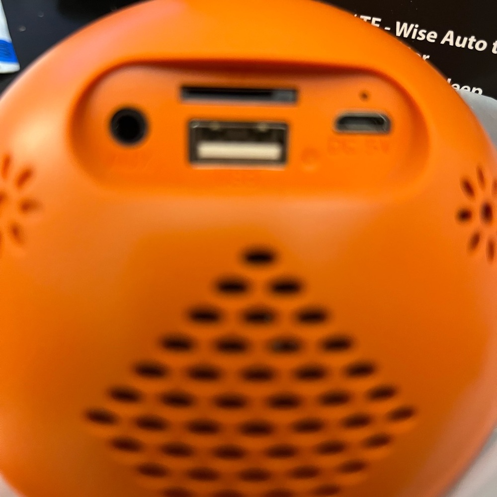 Ztech Alarm Clock- purchased from Today Show Steals & Deals - Picture 2 of 6
